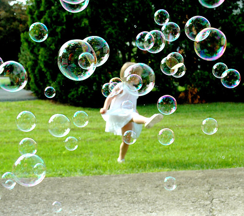 Soapbubble Baby baby Queria tanto te ver Vê se me liga as … Flickr
