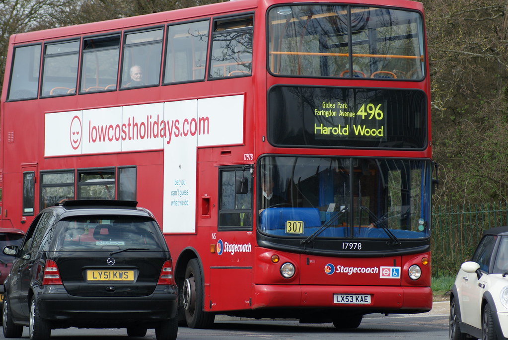 496 bus in petersfield avenue harold hill steve bridger Flickr