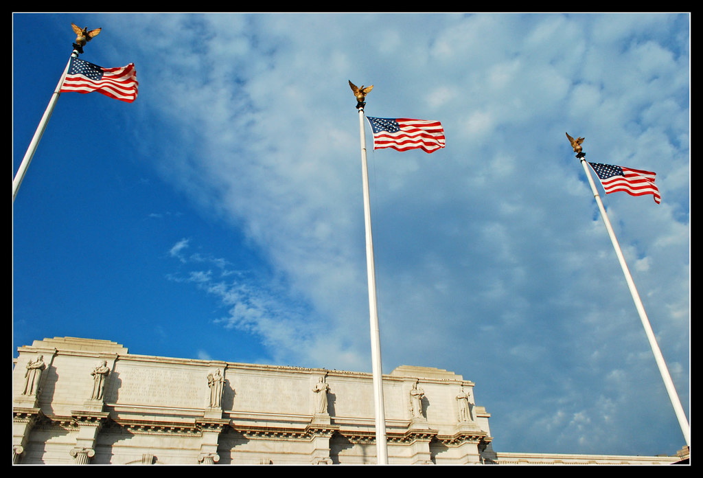 Washington Union Station flags Designed by architect Danie… Flickr