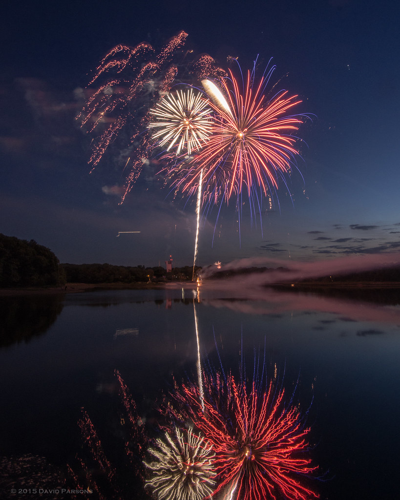 Quincy Flag Day Fireworks David Parsons Flickr
