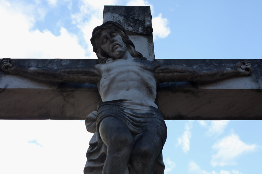 crucifixion Forrest Park East Cemetery, Shreveport, Louisi… Donna B