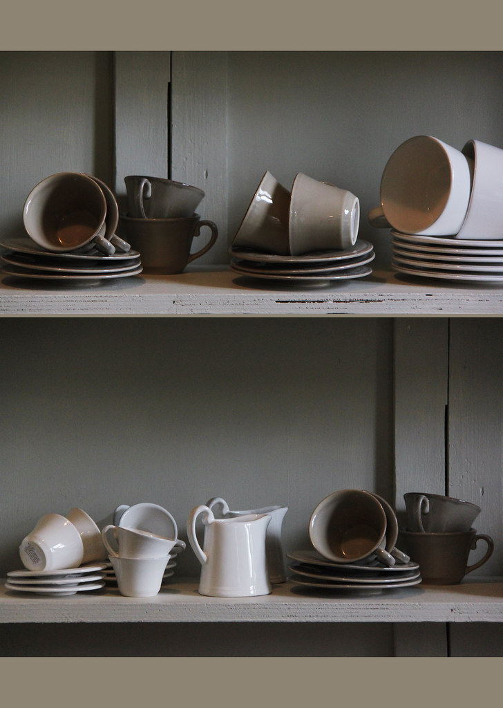 Ceramics Bardoe& Appel, Guildford, Surrey. 11/03/2011 They… Flickr