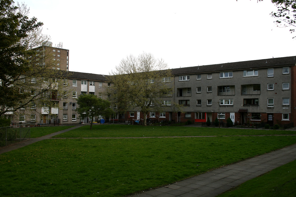 Glasgow housing estates. Latherton drive.Maryhill.Wyndford… Flickr