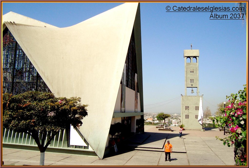 Santuario de Nuestra Señora de Guadalupe (La Lomita) Culia… Flickr