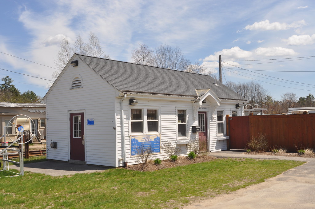 The Replacement Station at Sanbornville Sanbornville, NH w… Flickr