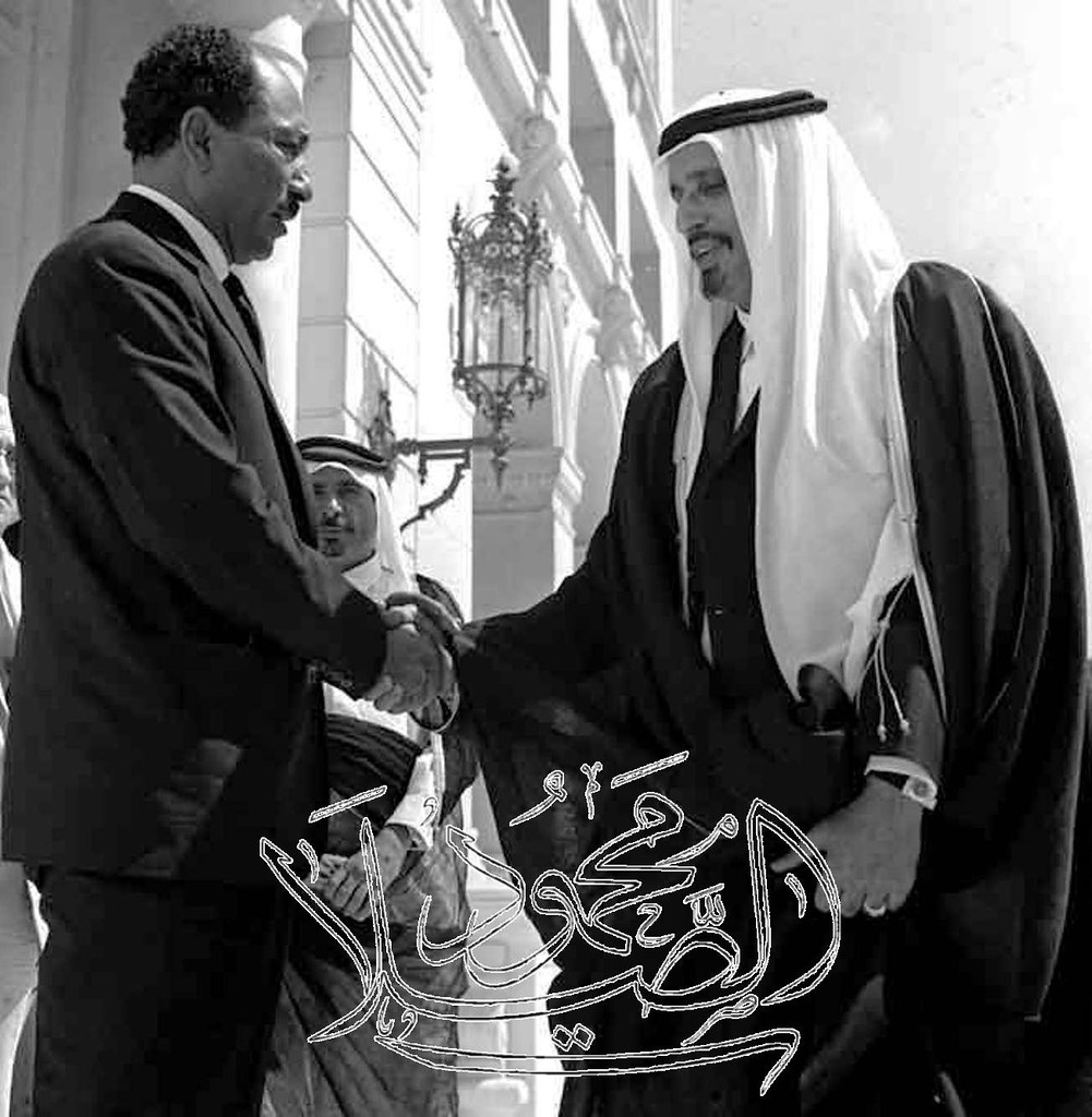 سمو الشيخ احمد بن علي بن عبدالله ال ثاني رحمه الله والرئيس