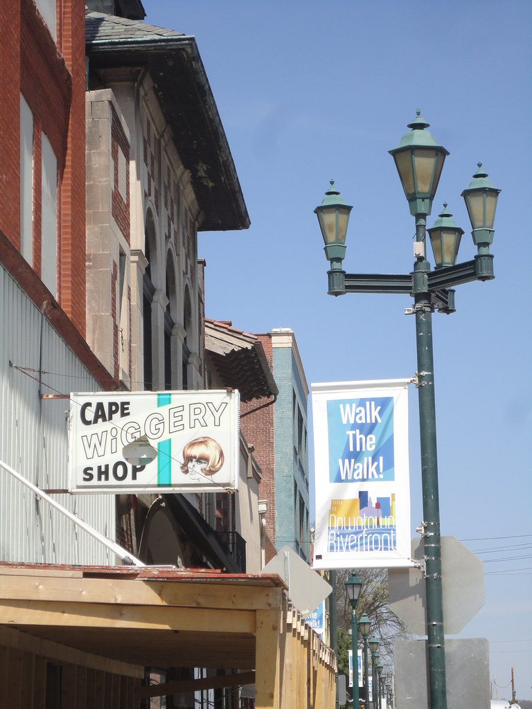 Cape Wiggery Shop Cape Girardeau, MO Paul Sableman Flickr