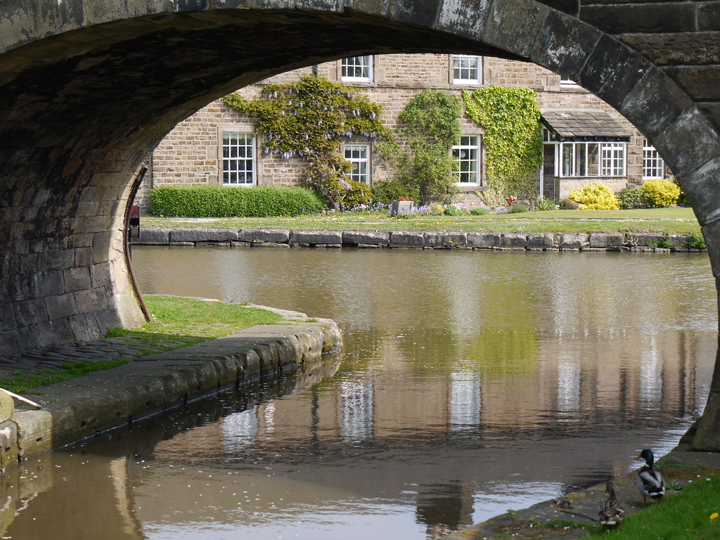 Peak Forest Canal Top Lock Marple, Cheshire. Smabs Sputzer (1956