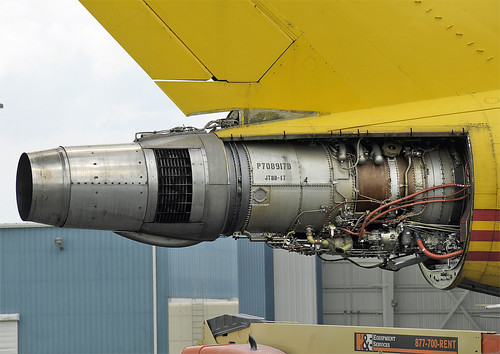Pratt &Whitney JT8D-17 DHL 727-2 | KOPF | Roberto Collazo | Flickr