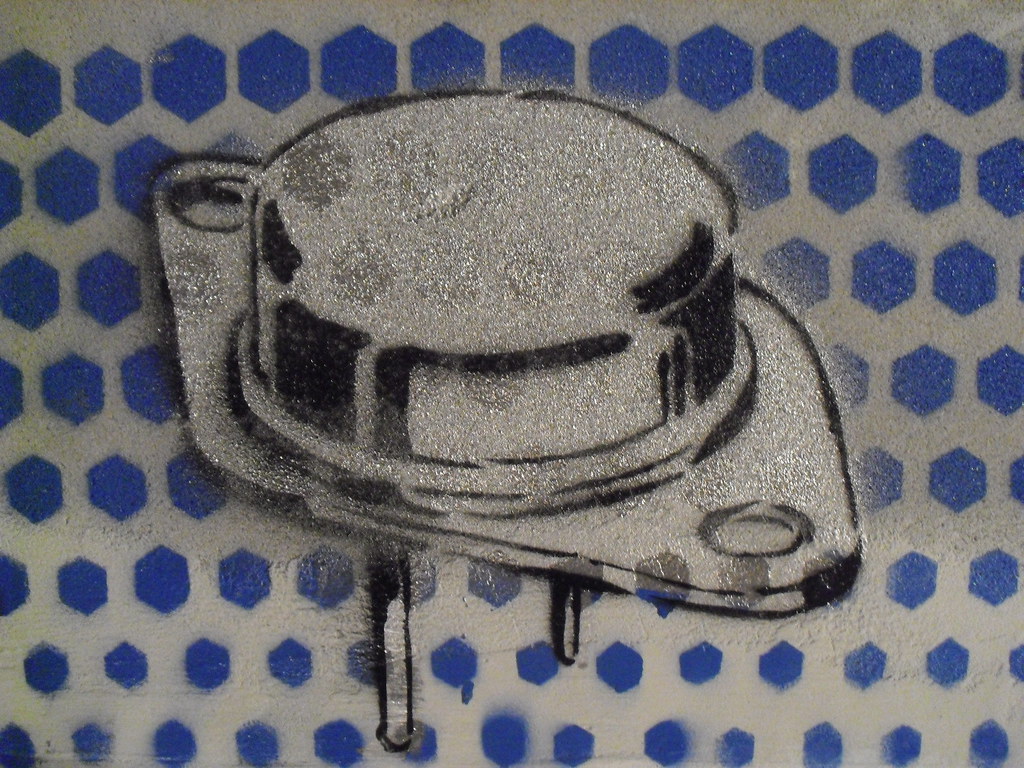 New stencils depicting electronics parts at Garoa Hacker C… Flickr