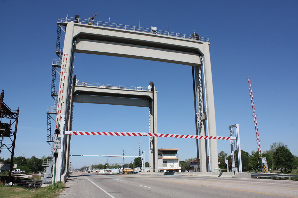 LA 14 Delcambre Canal Drawbridge (Iberia Parish, Louisiana… Flickr
