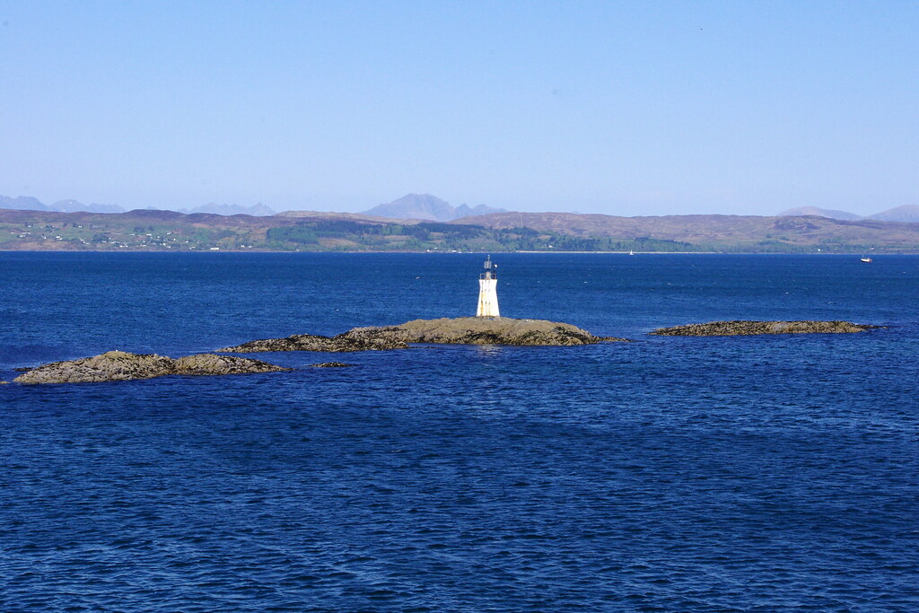 Mallaig Harbour Lighthouse William Flickr