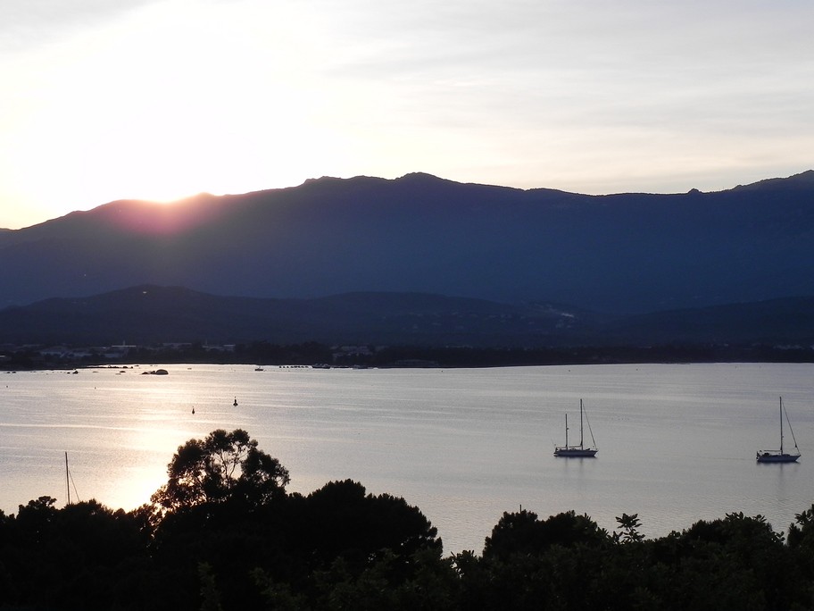 Corse PortoVecchio coucher de soleil Véronique