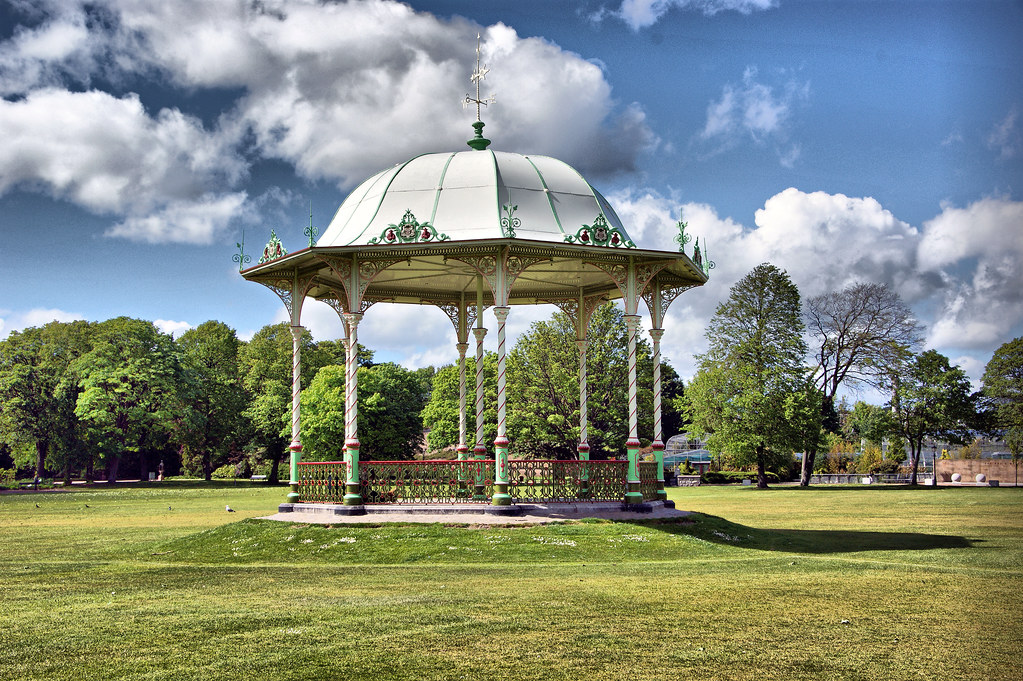 Bandstand at the Duthie Park, Aberdeen Another HDR shot Iain