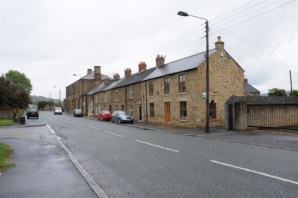 Wolsingham A689 Durham Road. Footpath to riverside and dep… Flickr