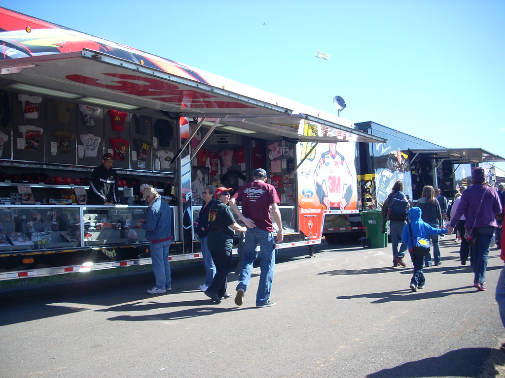 Martinsville Speedway Ridgeway, VA The Martinsville Speed… Flickr