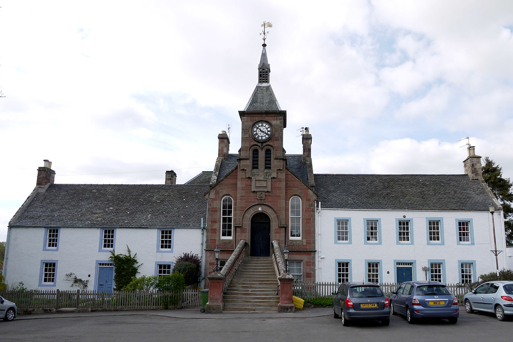 Gifford Town Hall Tony Smithers Flickr