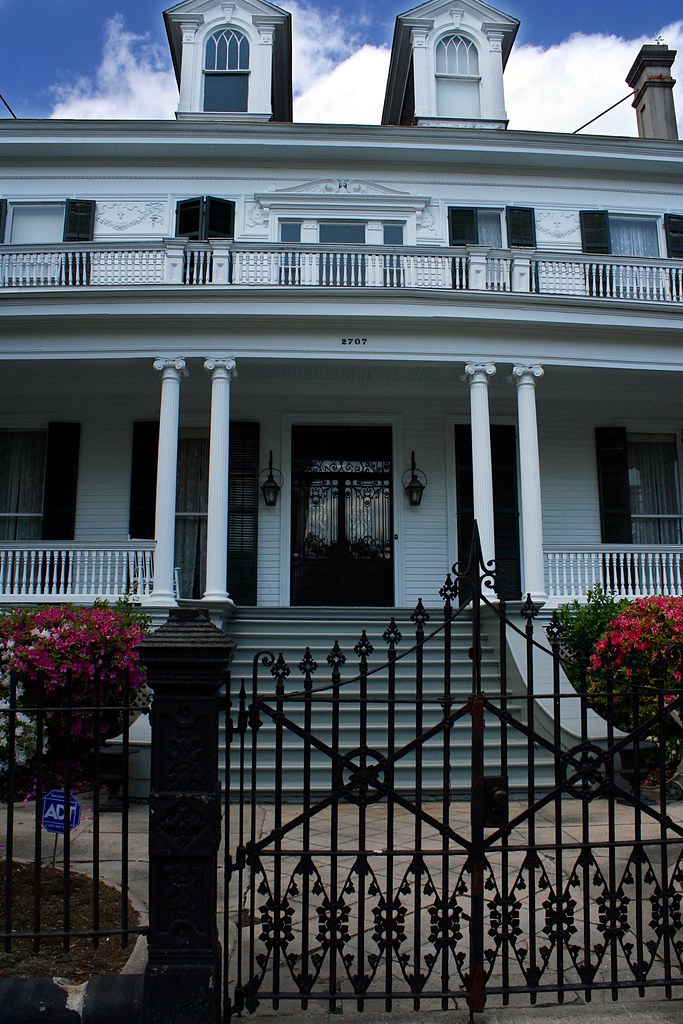The Benjamin Button house 2707 Coliseum Street in New Orle… Flickr