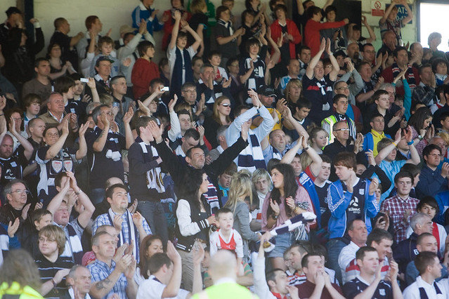 Dundee v Partick Thistle Fans Dundee v Partick Thistle, … Flickr
