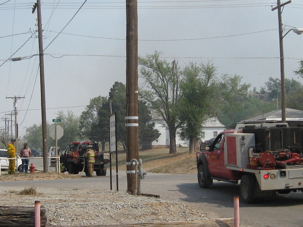 Firetrucks filling up with water in Cement, OK budinok Flickr