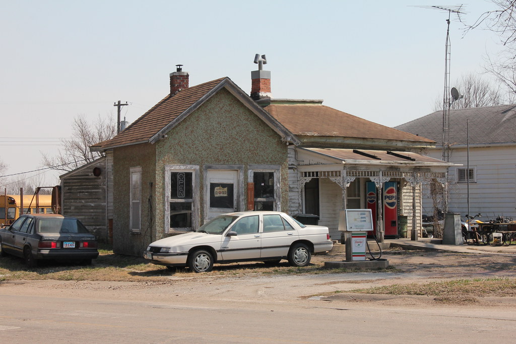 Gas Station Stella, NE Tom McLaughlin Flickr