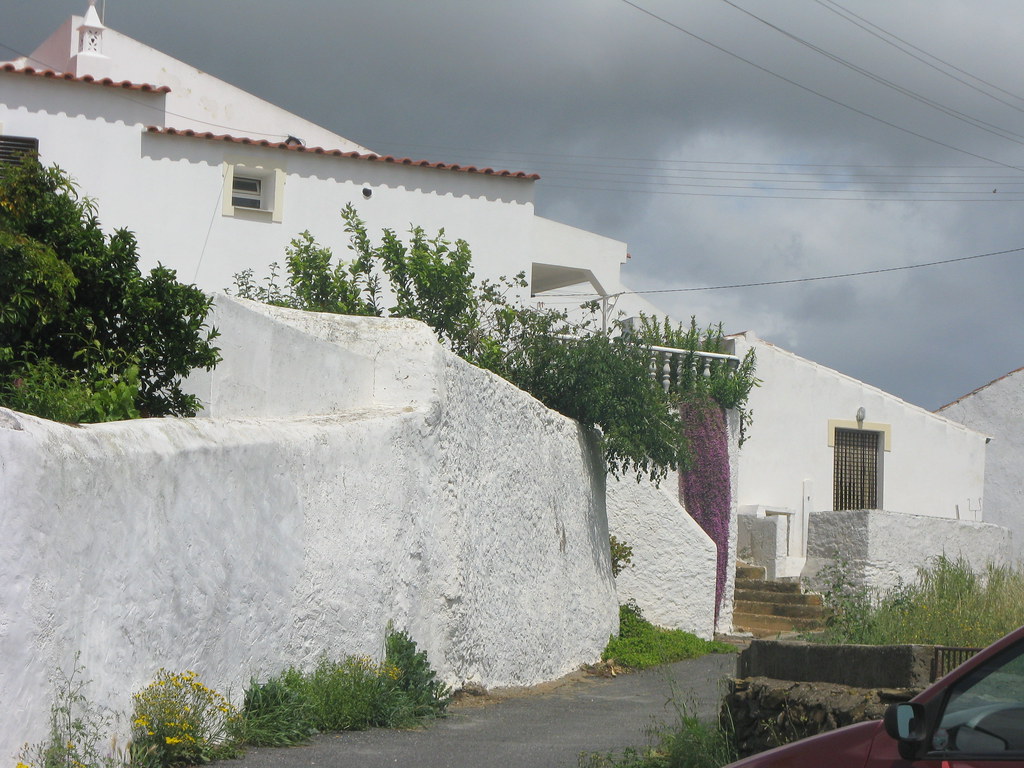 Cortes Pereiras Muros brnacos das casas Américo Meira Flickr
