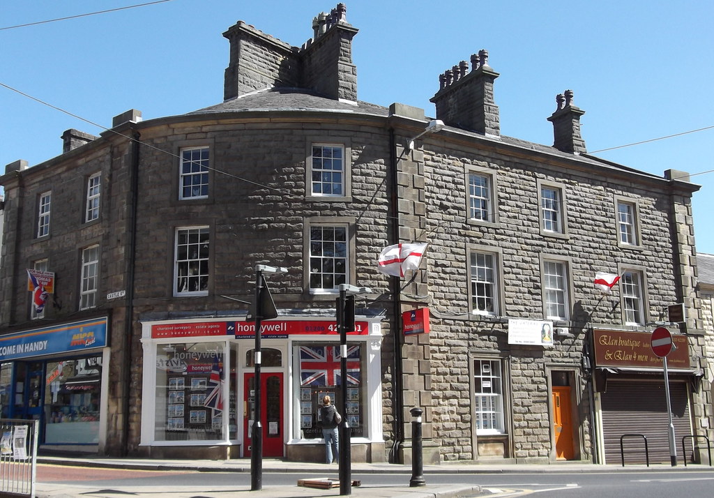 "Honeywell Estate Agents" 13 Castlegate, Clitheroe, Lanca… Flickr