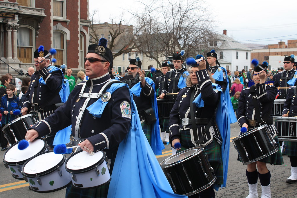 Edward Maloney Memorial Pipe Band Kaitlin Flickr