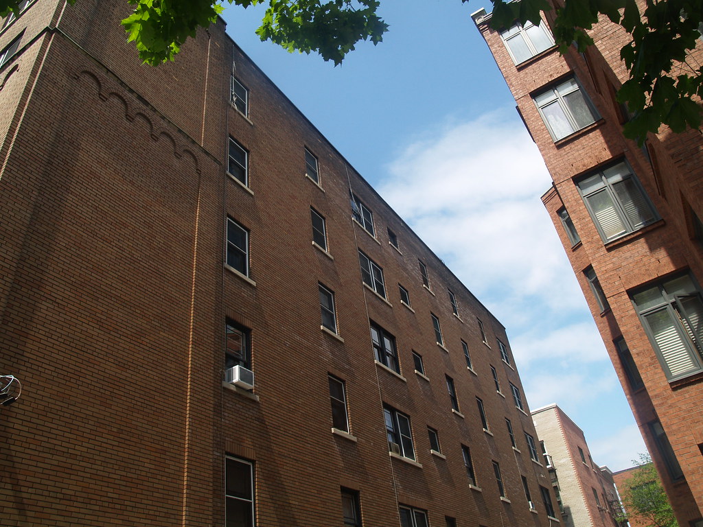 Walls of Adjacent Apts. Blackburn Apt. Bldg. (right) Flickr