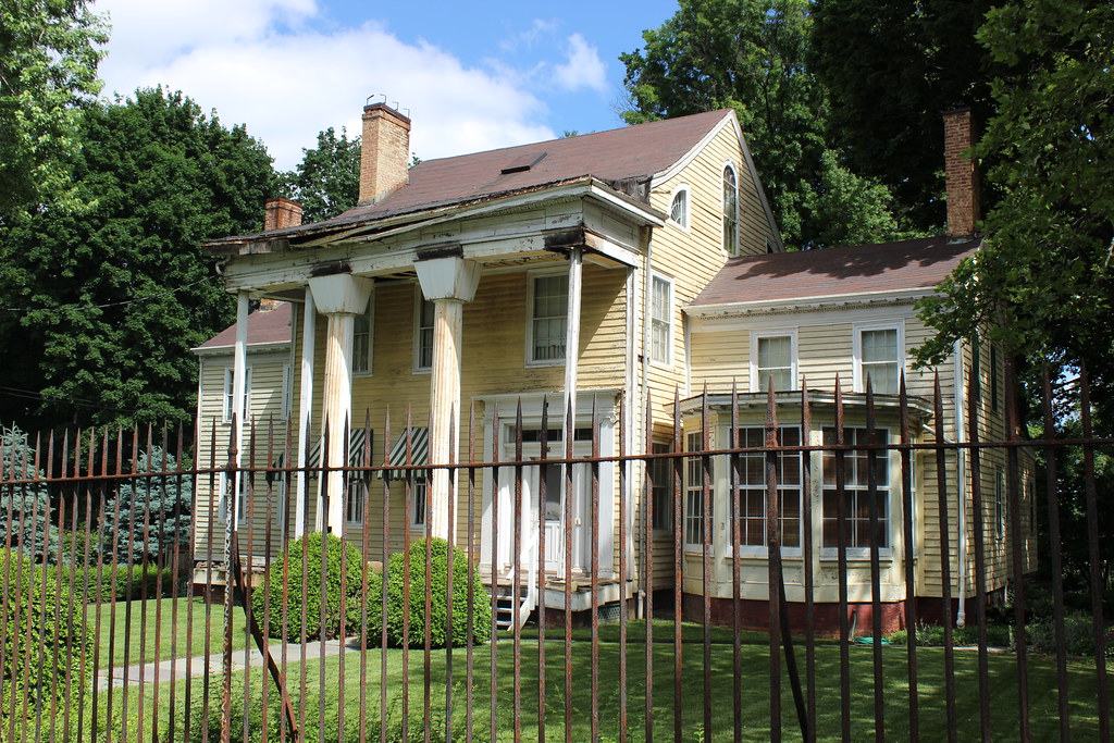 TysenNeville House, Snug Harbor TysenNeville House (1834… Flickr