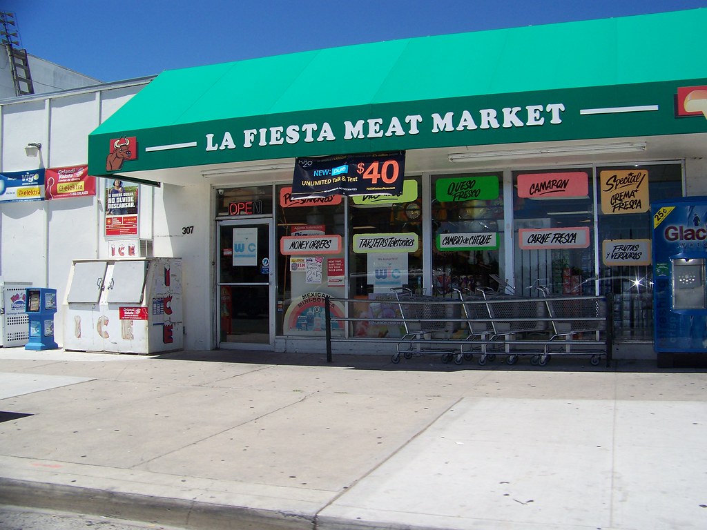 La Fiesta Meat Market Kerman Ca. 20 mph drive bye Bob the Real