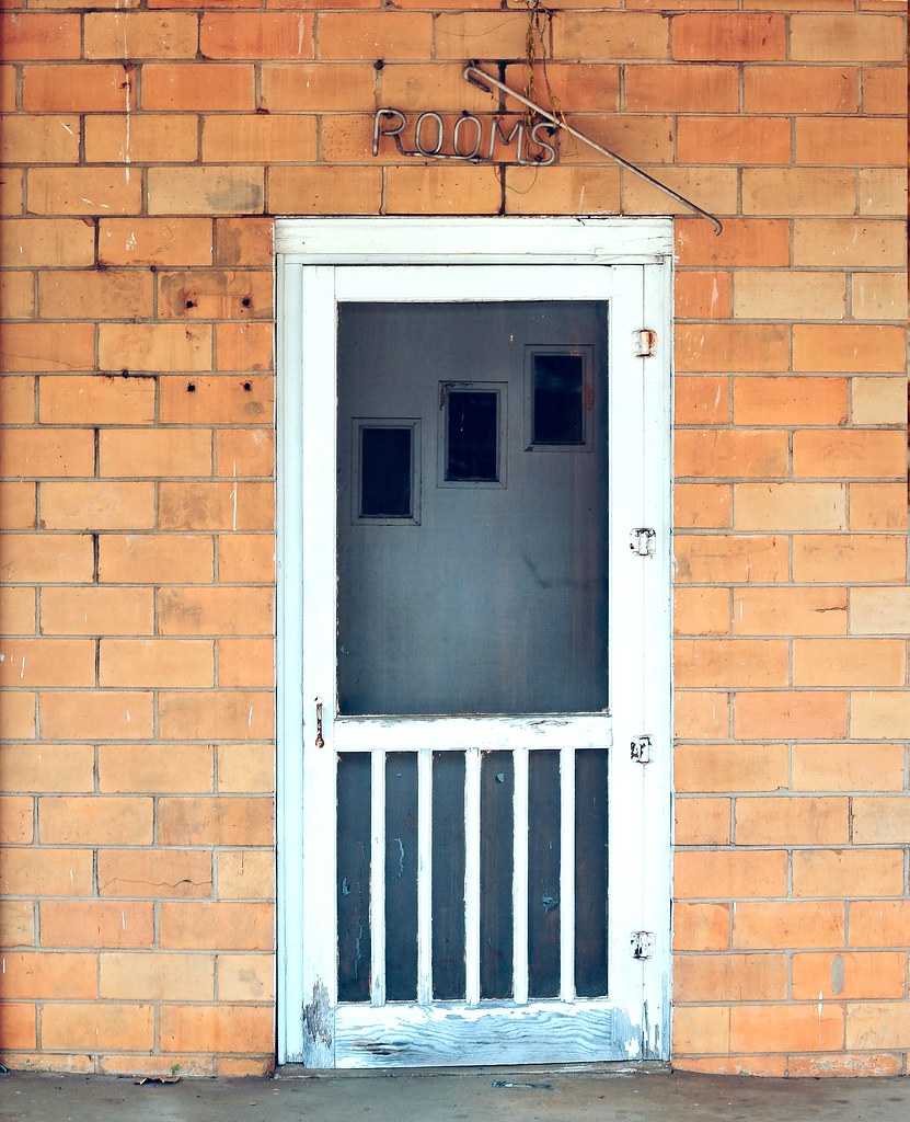 Chapman's Grocery Chapman's Grocery was built in 1946 when… Flickr