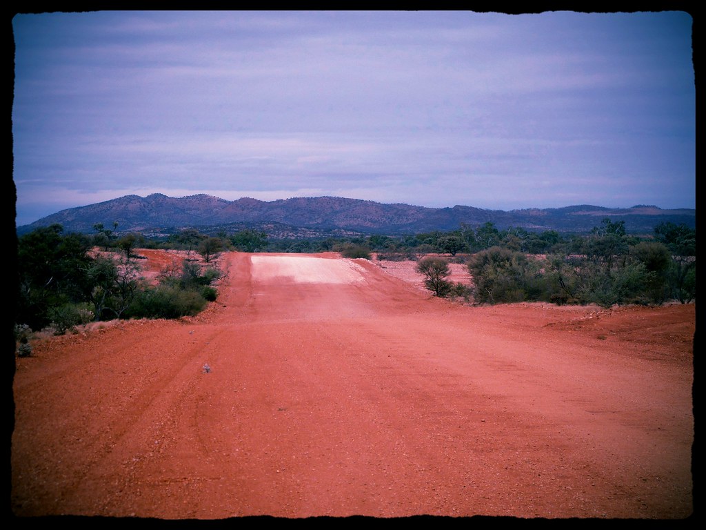 Ranges on Carnarvon Mullewa Road P1040081 Yurek Kulski Flickr