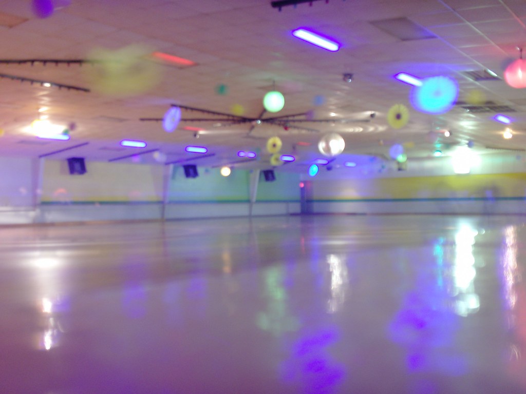 At the roller rink. 2 Low shutter speed, random high value… Flickr
