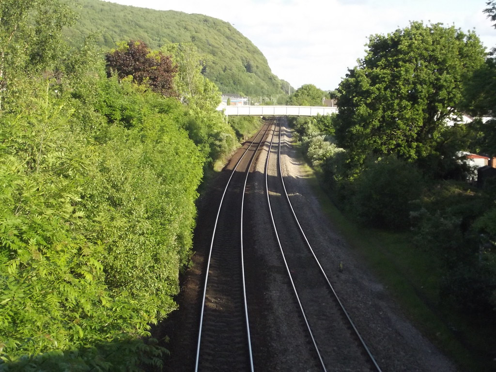 Railway line Cardiff Road, Taffs Well footbridge a photo on