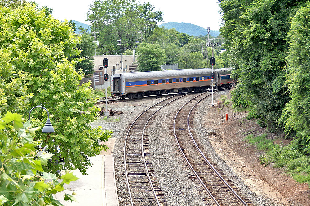 Braddock Inn Braddock Inn is a former Pennsylvania Railroa… Flickr