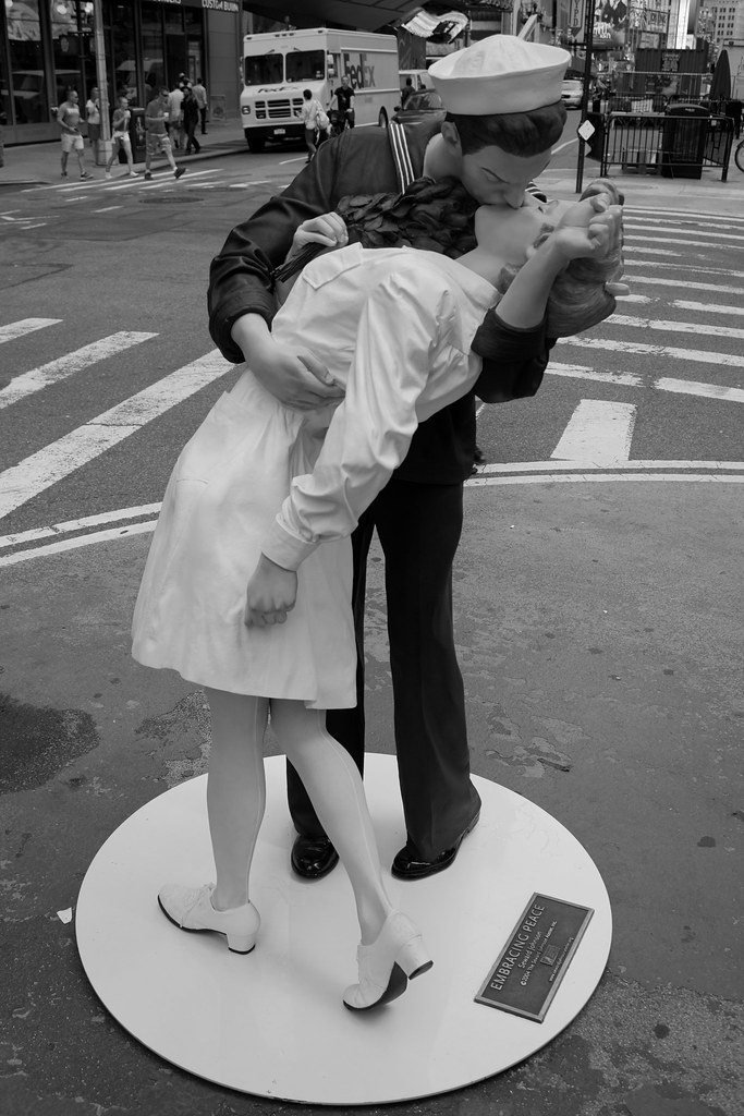 Times Square Version 2 Embracing Peace Sculpture by Sew… Flickr