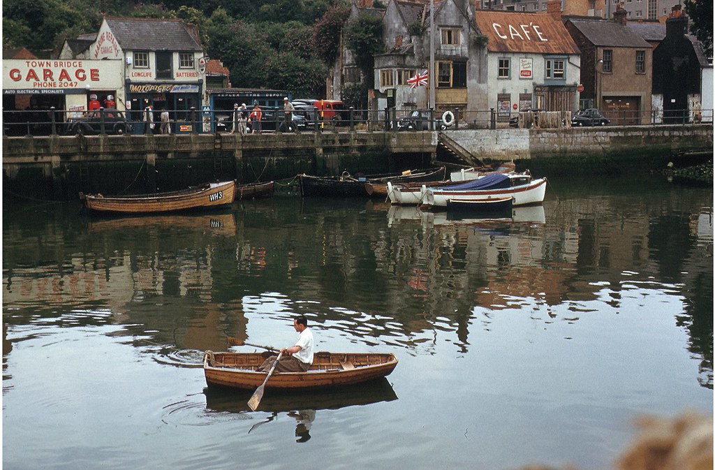 weymouth harbour 1961ish Old Weymouth high street is a pre… Flickr