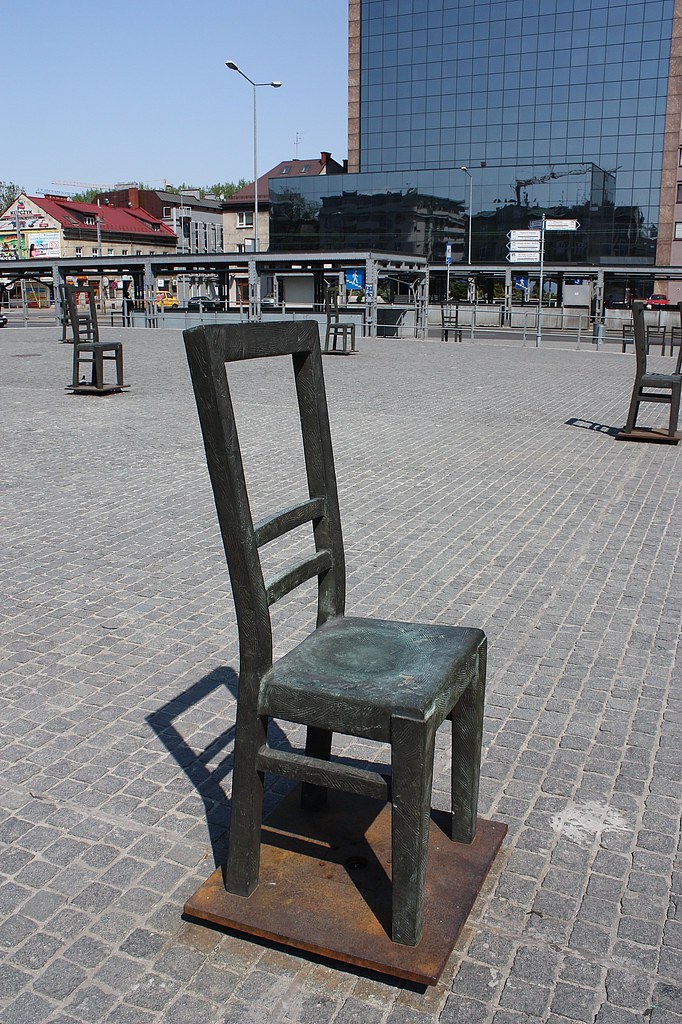 Empty Chairs The Empty Chairs Memorial in Krakow. Z. B. Flickr
