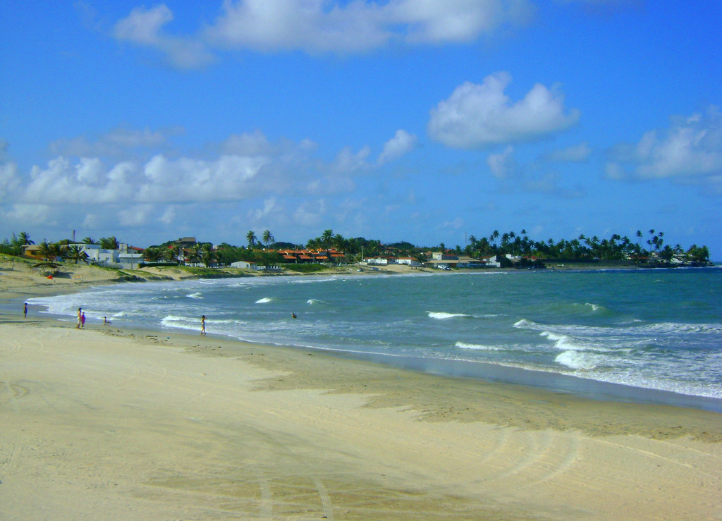 Praia de JacumãRN/Brasil A praia de Jacumã, localizada no… Flickr