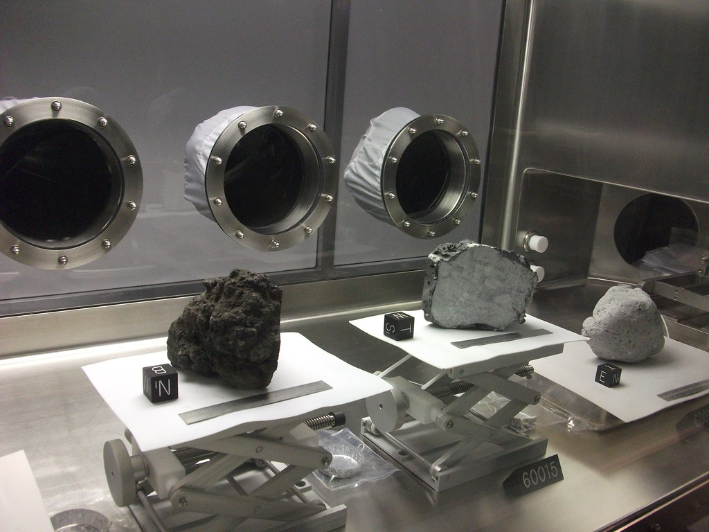 Moon rocks Rocket at NASA's Johnson Space Center in Housto… Flickr