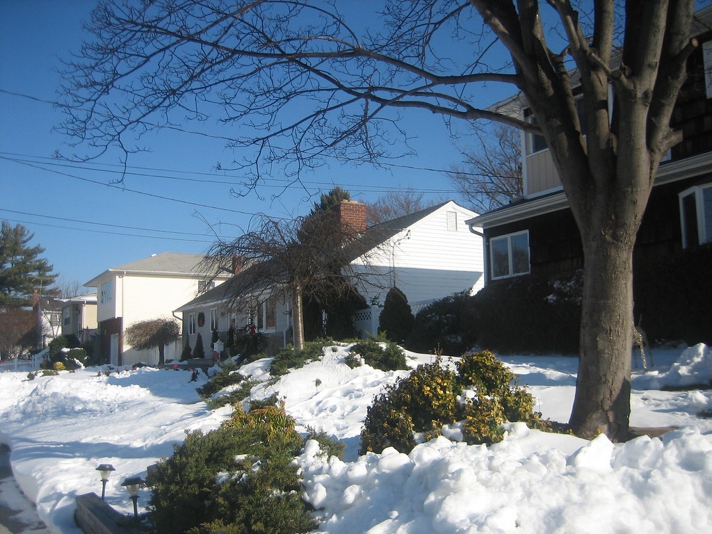 Bethpage, Long Island, NY Looks pretty but it was cooooooo… Flickr