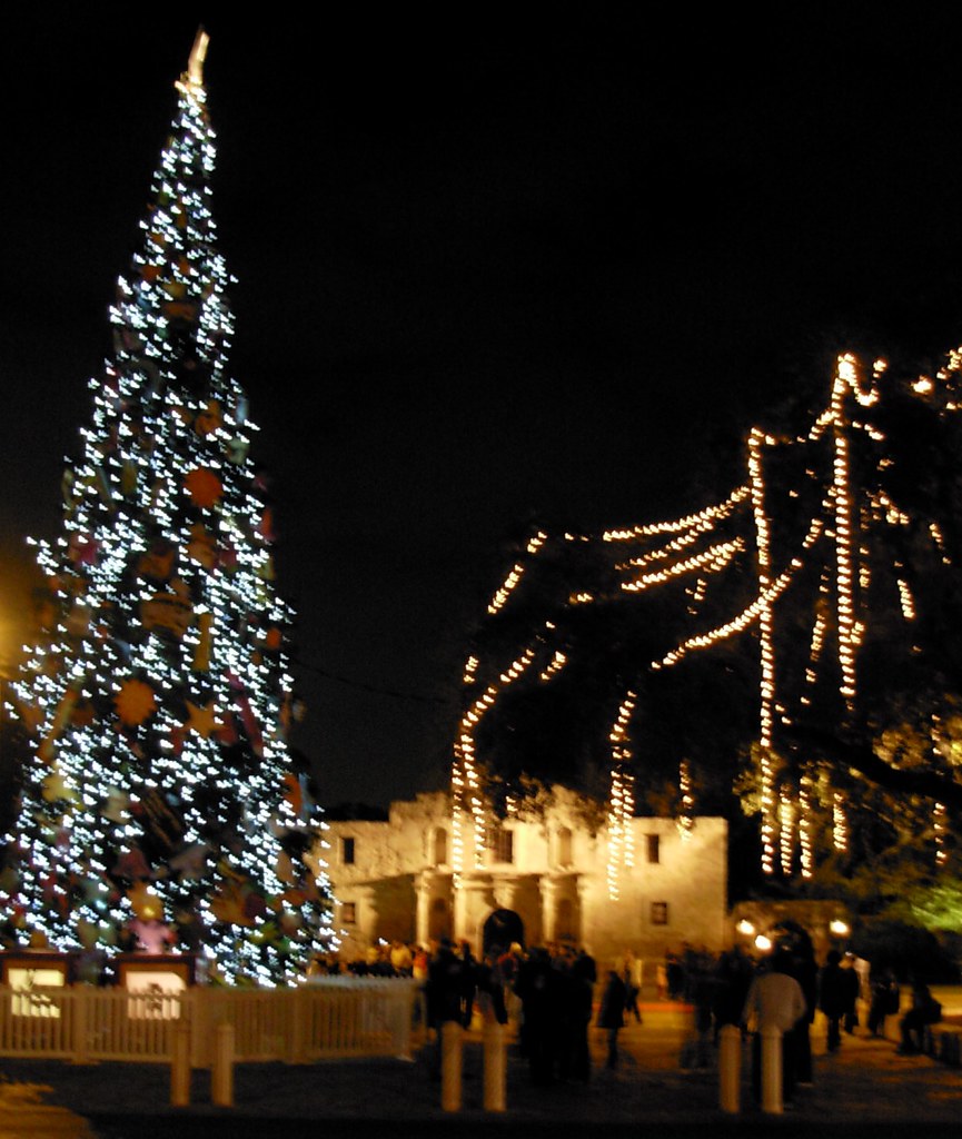 San Antonio's 2010 Christmas tree on Alamo Plaza One of fo… Flickr