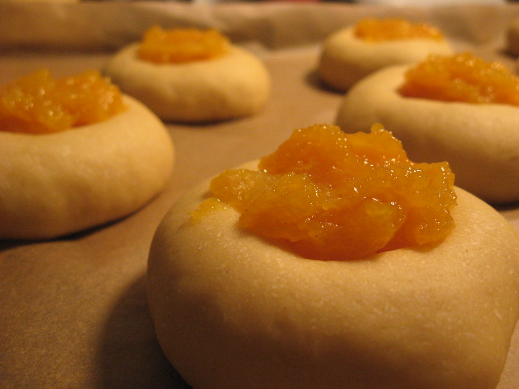 Apricot Kolaches Almost ready for the oven, I was still ho… Flickr