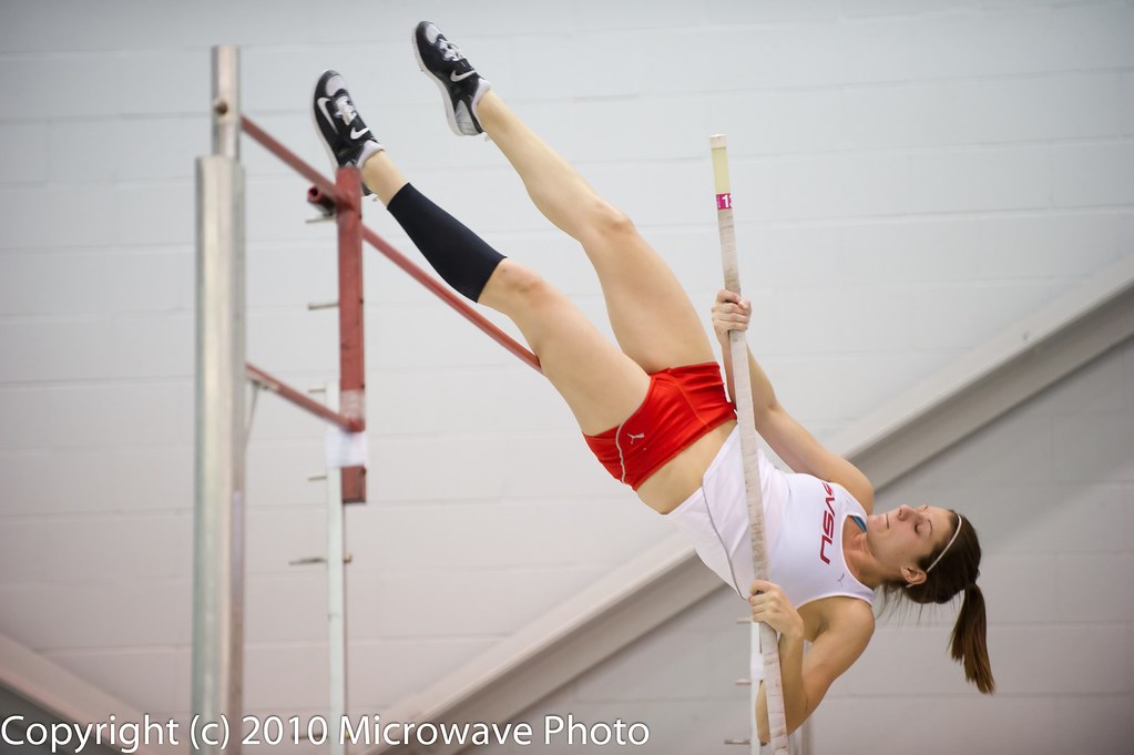 NCAA Pole Vault SVSU Holiday Classic, December 3, 2010 Keith DeLong