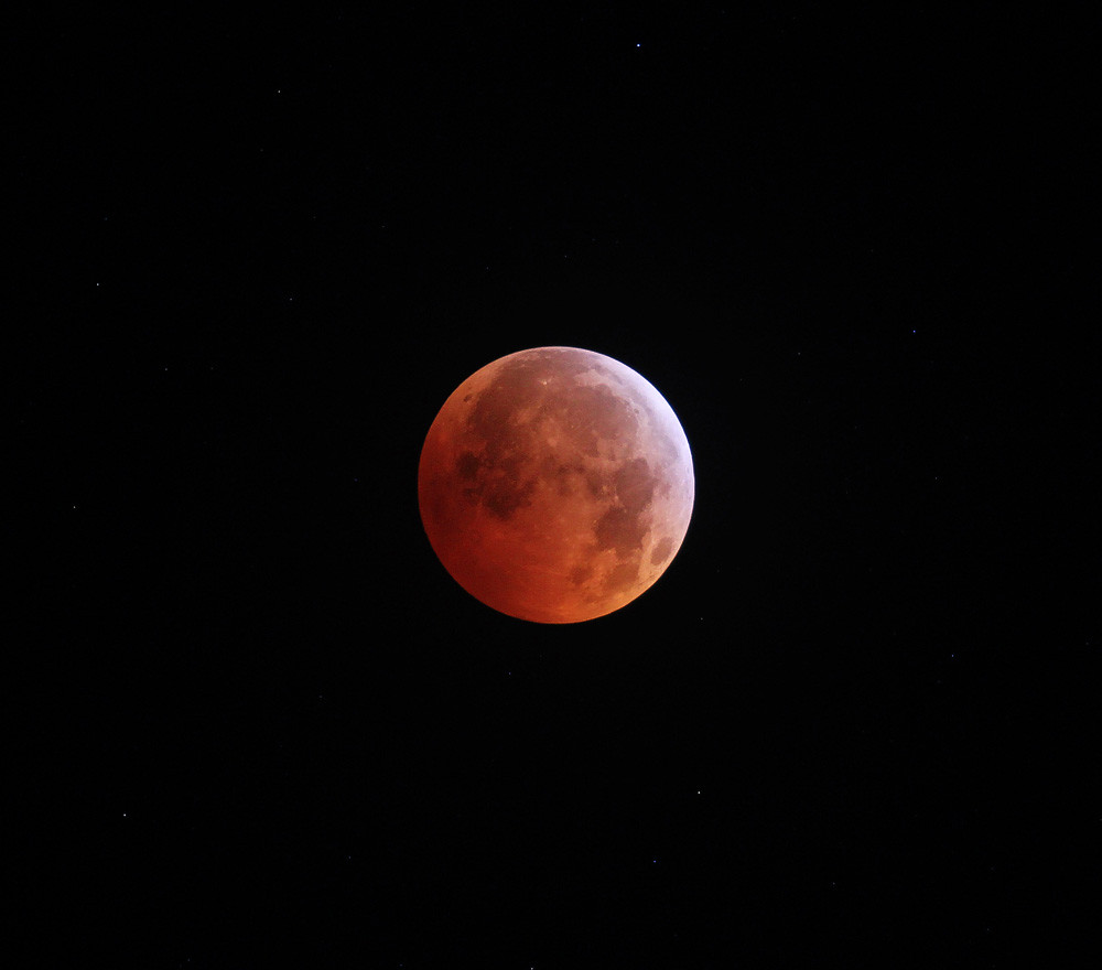 Lunar Eclipse Dallas, TX Justin Terveen Flickr