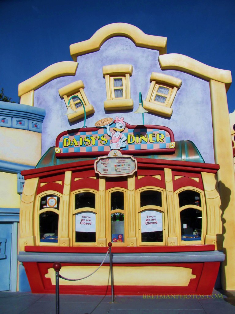 Bretman Photos Disneyland's Toontown Daisy's Diner Flickr