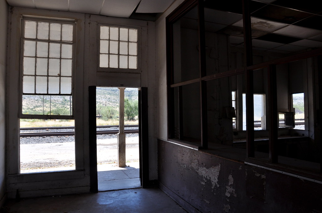 Sanderson, Texas depot Great American Stations Preservatio… Flickr