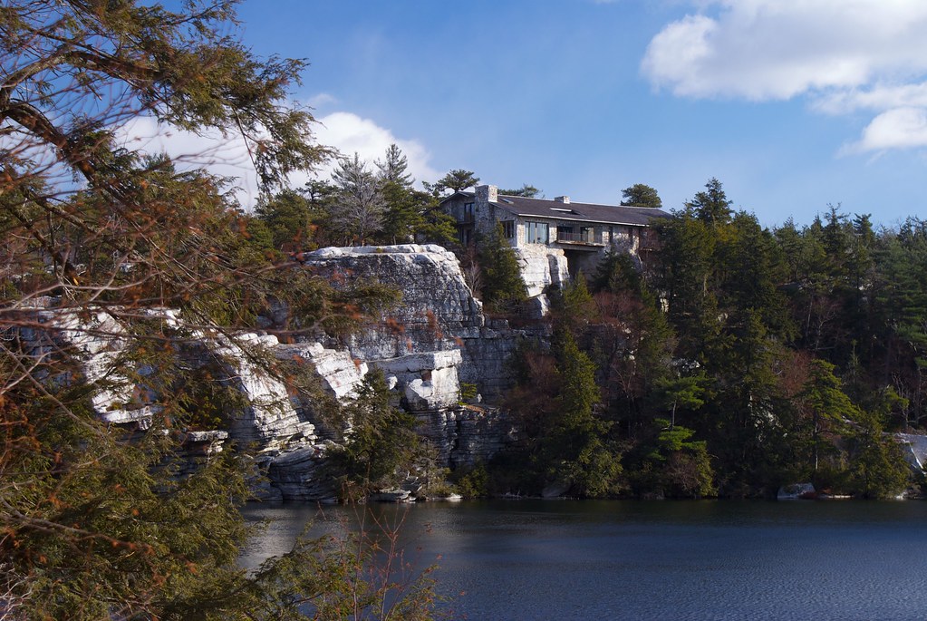 Minnewaska house Matthew Green Flickr