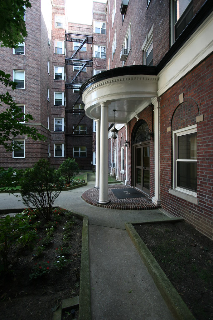 The Seminole Apartments, 7272 112th St, Forest Hills, NY Flickr